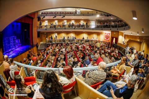 "Leo" - TEATRO DE PONIENTE — foto 2 de 13