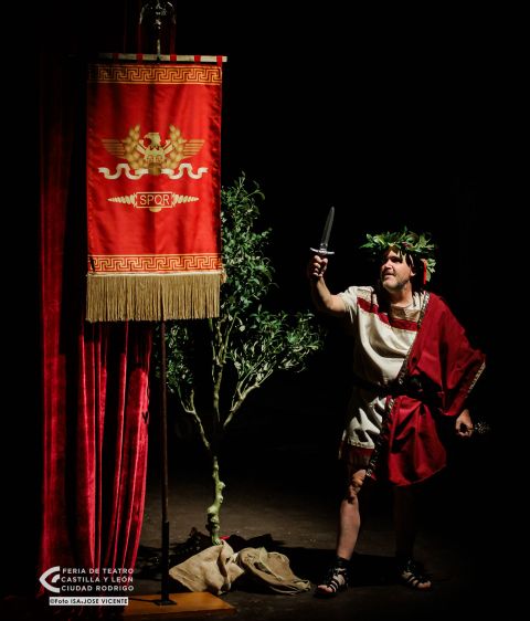 "Un tal César" - MARCEL TOMÀS & CASCAI TEATRE — foto 2 de 12