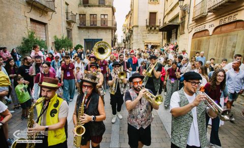 "Flow!!!" - EL PUNTILLO CANALLA BRASS BAND — foto 13 de 18