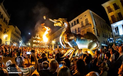 "Quimera" - LA FAM TEATRE — foto 1 de 16