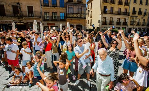"Flow!!!" - EL PUNTILLO CANALLA BRASS BAND — foto 8 de 10