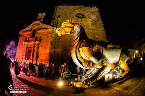 "Quimera" - LA FAM TEATRE — foto 2 de 16