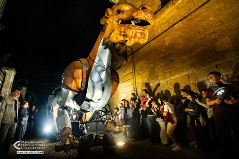 "Quimera" - LA FAM TEATRE — foto 3 de 16