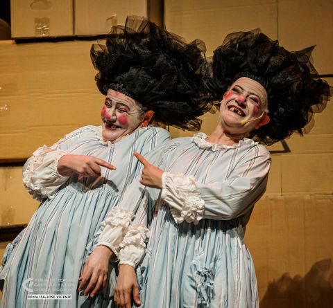 "Ni, FÚ, ni FÁ" - CÍA. LA BUFFA — foto 6 de 11