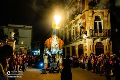 "Quimera" - LA FAM TEATRE — foto 7 de 16